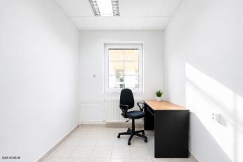 Priestor s umývadlom – 9 m2 – pri Hiltone / blízko Auparku