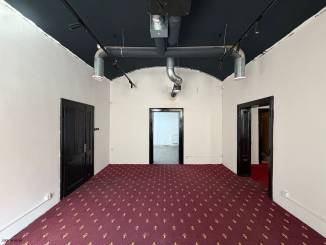 Priestor na prízemí pri Hiltone - 86 m2