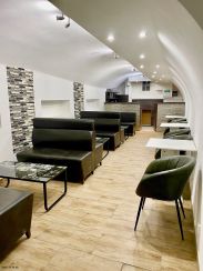 Priestor na obchod a služby, bar a pod. - 80 m2 pri Hiltone
